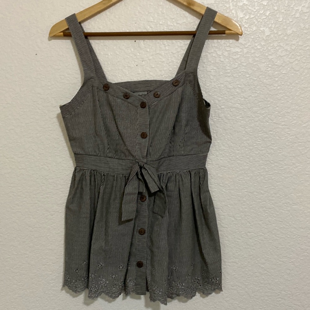 Daytrip Black/Gray Stripe with Eyelet Sleeveless Top